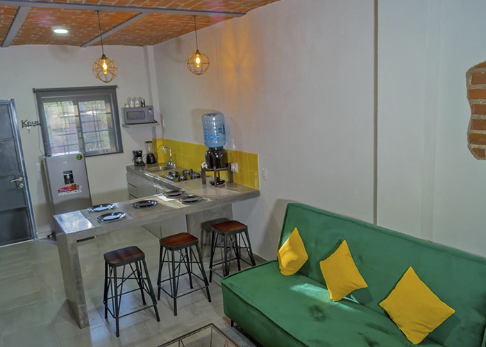 Sala Flats IV